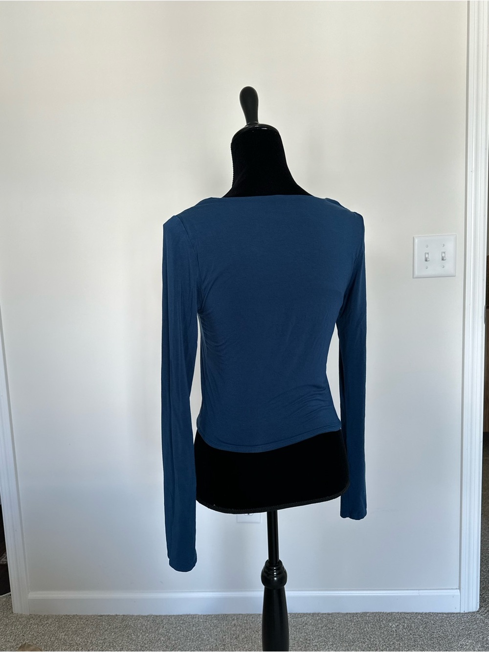 Women’s Be Cool Blue Long Sleeve Scoop Neck Shirt - Picture 3 of 7